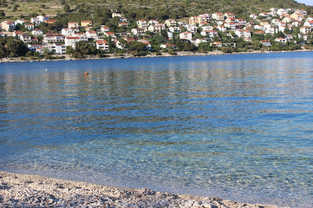 Apartment Ema Trogir Oda fotoğraf