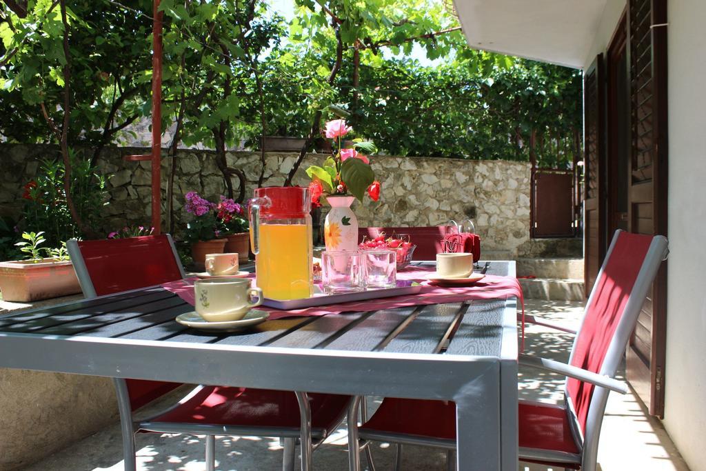 Apartment Ema Trogir Oda fotoğraf